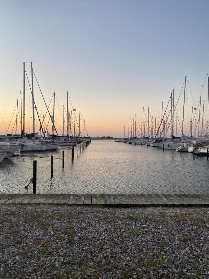 Stylische Ferienwohnung Top Lage Am Hafen, Strand Und Meer Wendtorf 외부 사진